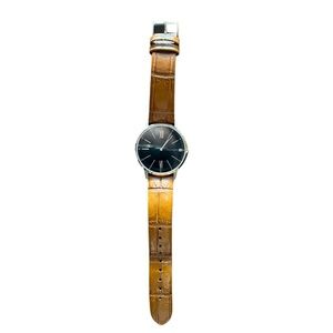 Tommy Hilfiger Brown Leather Watch Men’s Analog with Gold detail hardware